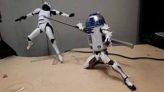 Illustration for article titled R2-D2 Gets Seriously Badass